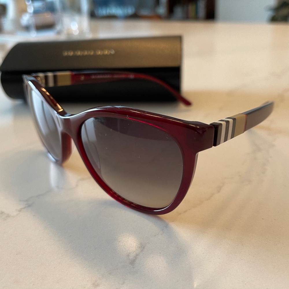 Burberry Sunglasses